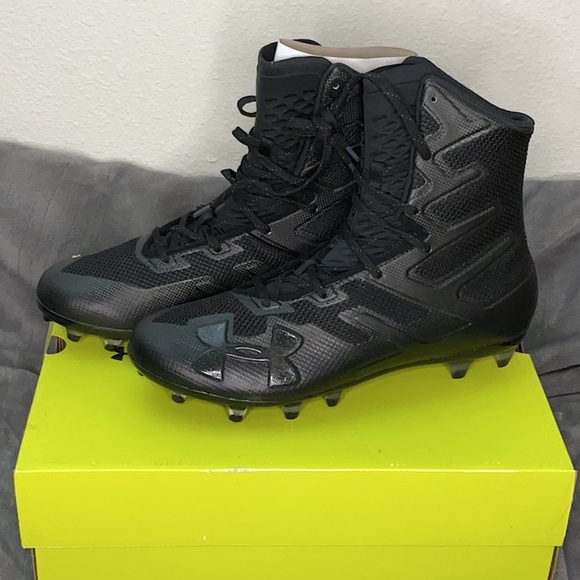 NIB Under Armour Highlight Football Cleats - Picture 1 of 5